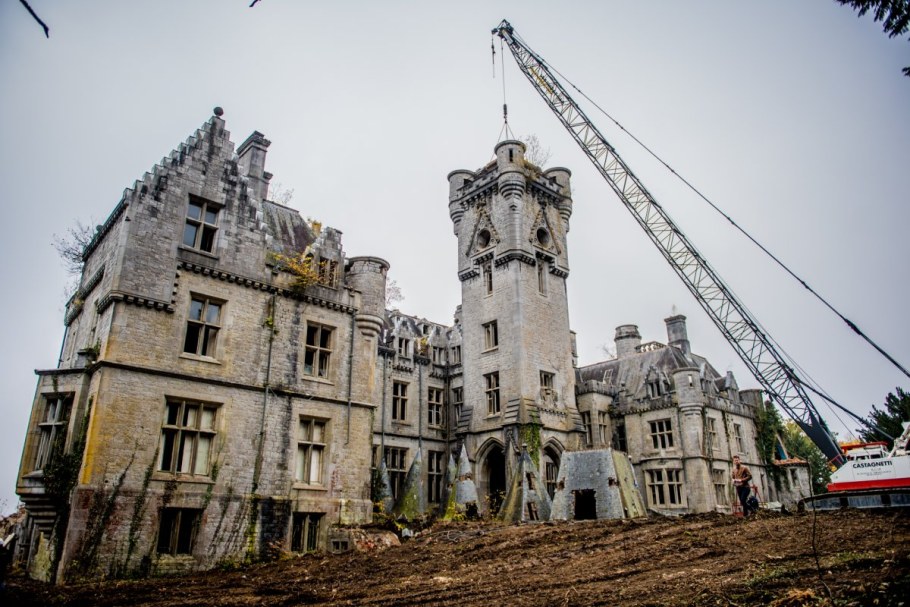 Франция замок Кержан