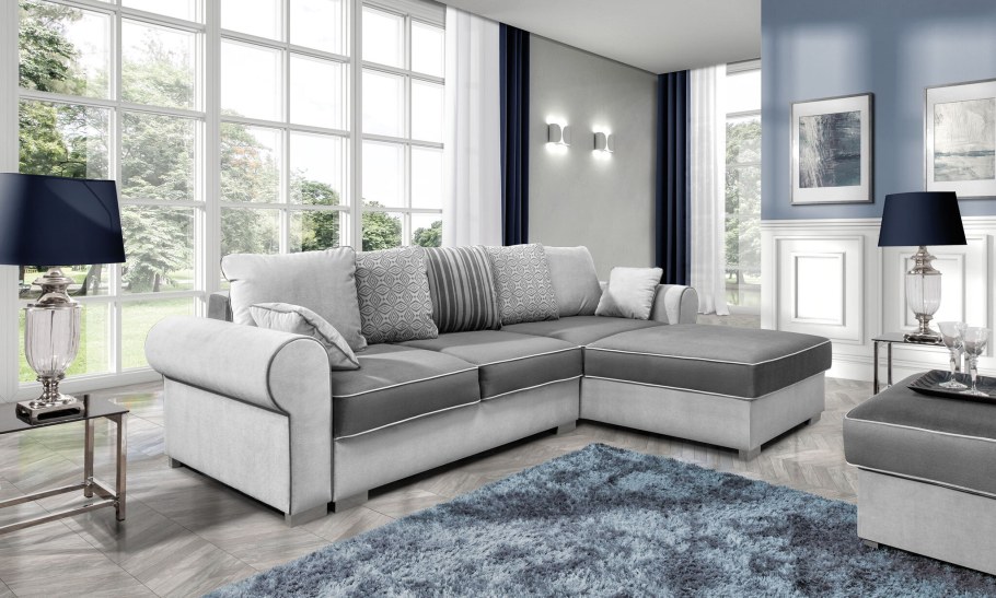 Красный диван