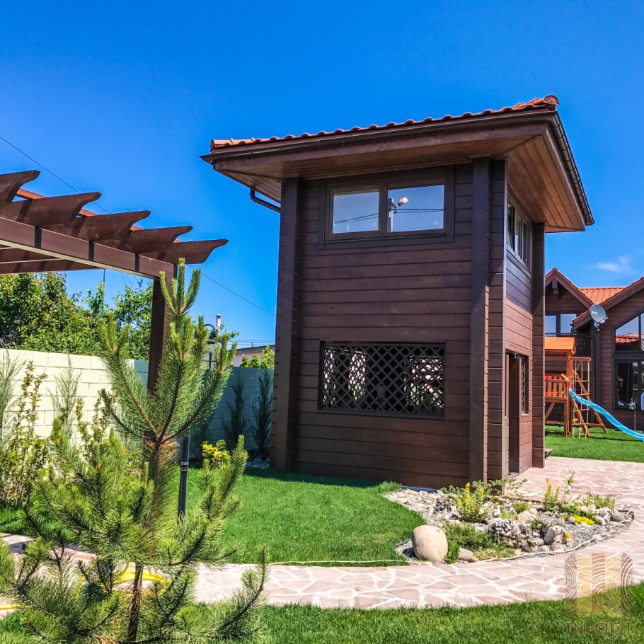 Двухуровневая беседка