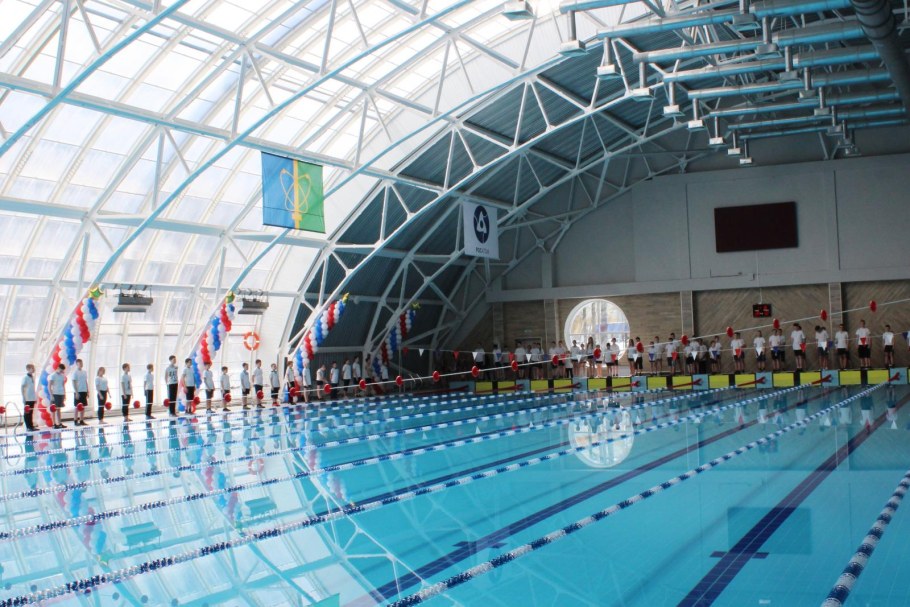 Туман в бассейне