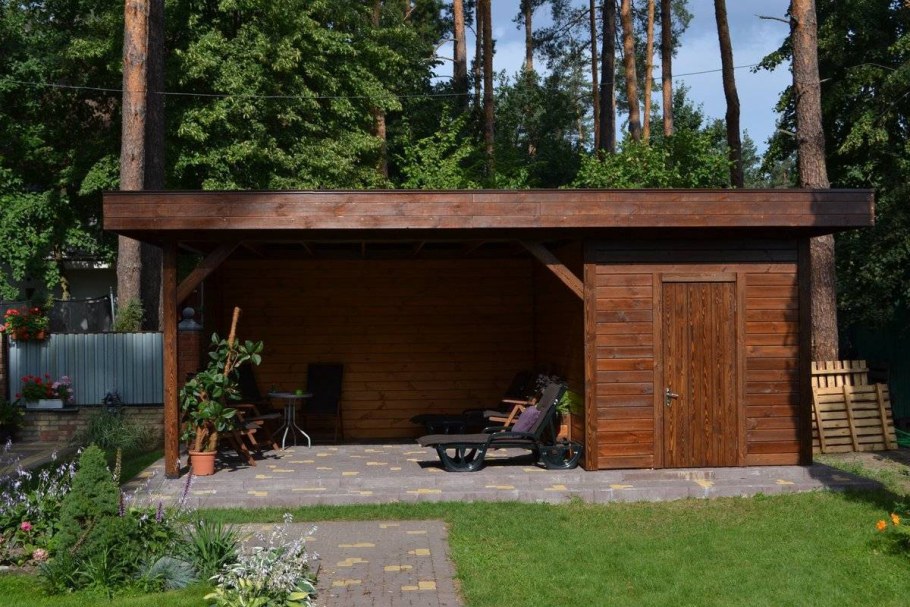 Беседка с мангалом и дровником и хозблоком