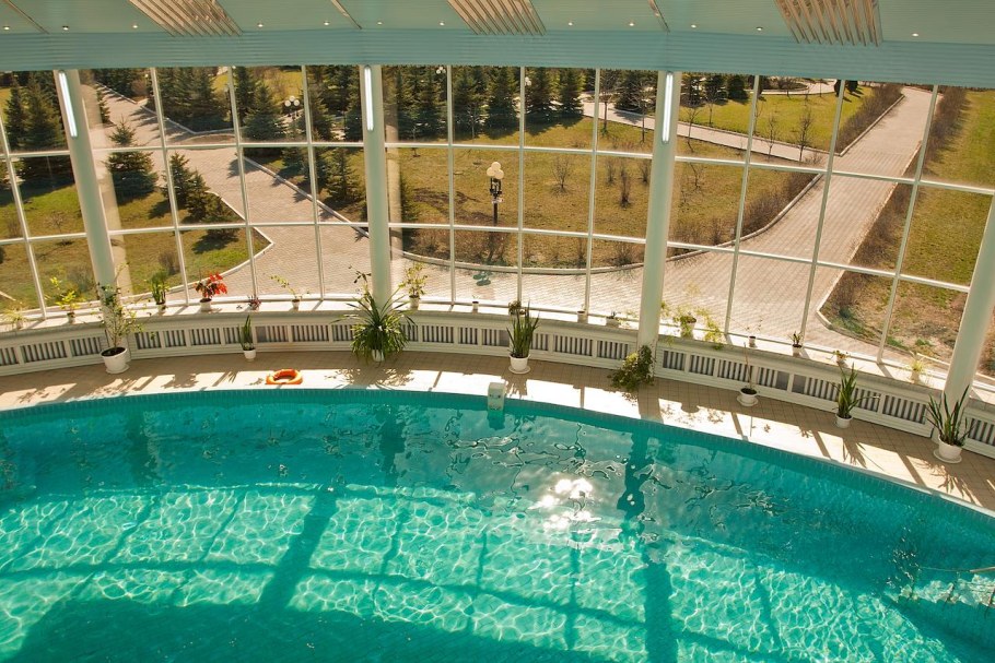 Итальянские термы в Железноводске зимой