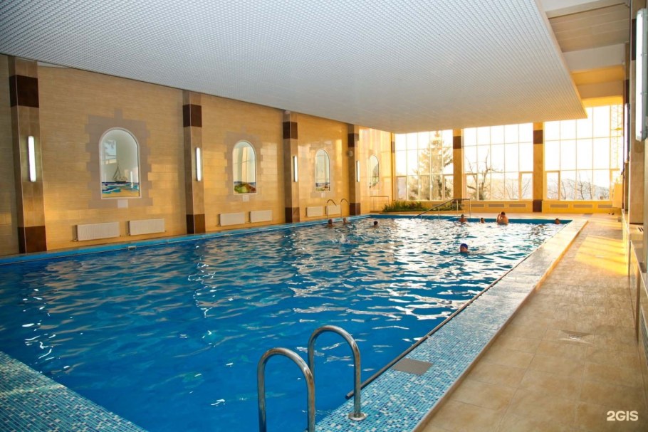 Суворовский термальный источник в Кисловодске