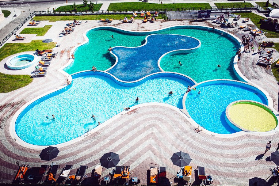 Марриотт Сочи красная Поляна бассейн