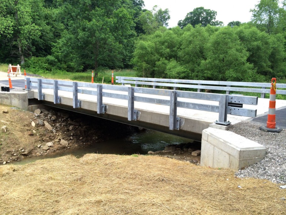 Мост автомобильный бетонный