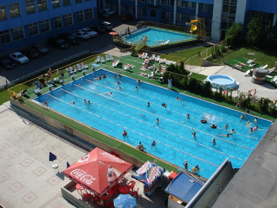 Бассейн в парке Смертина Барнаул