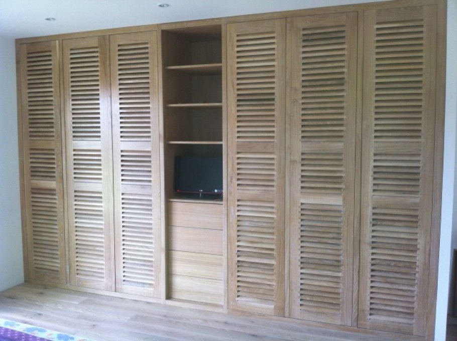 Дверцы деревянные для кухни