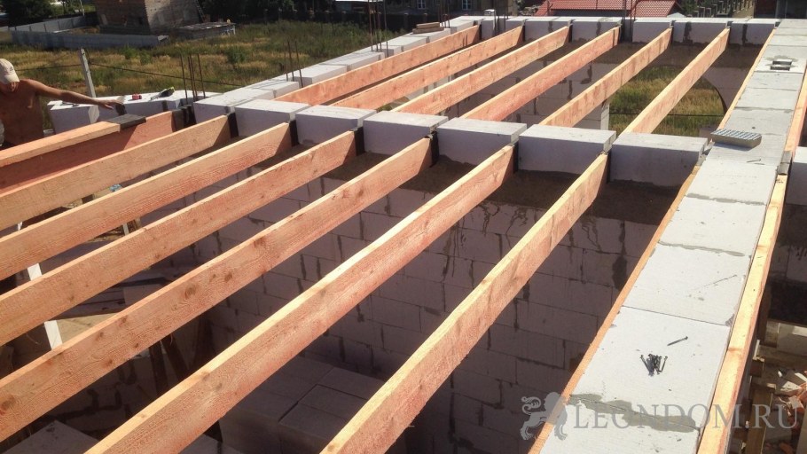 Балки перекрытий 45х145