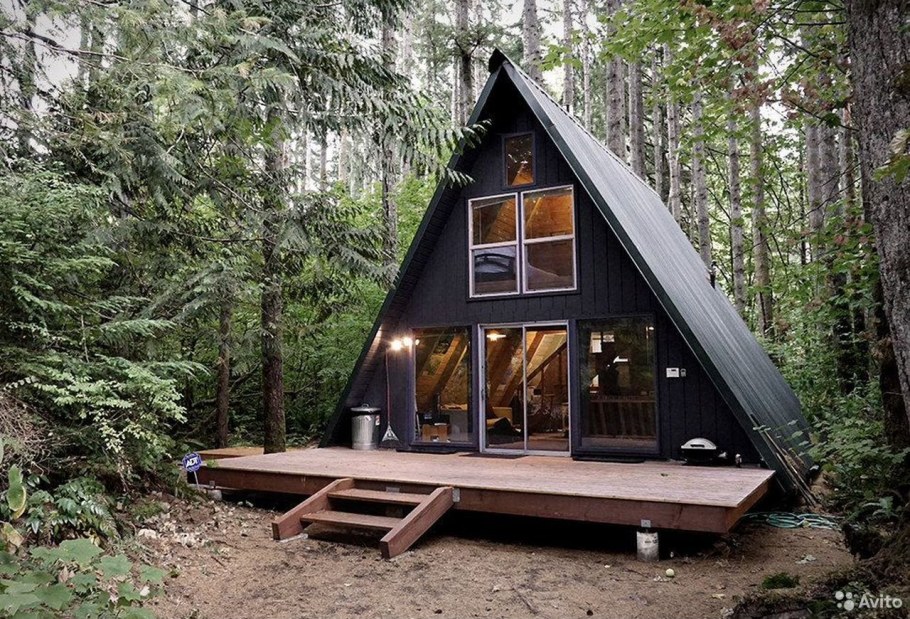 Домик шалаш Манская Заимка