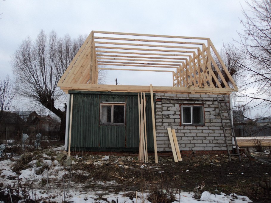 Мансардная крыша на Старом доме