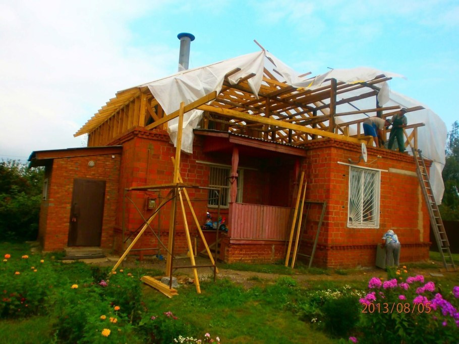Реконструкция старых домов крыш