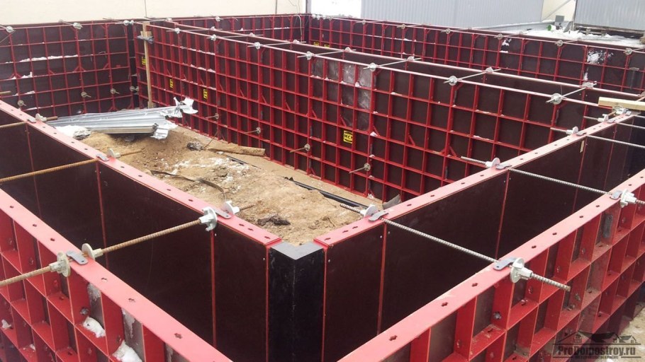 Съемная металлическая опалубка м27