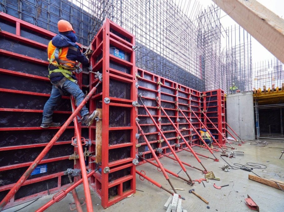 Инвентарная щитовая опалубка