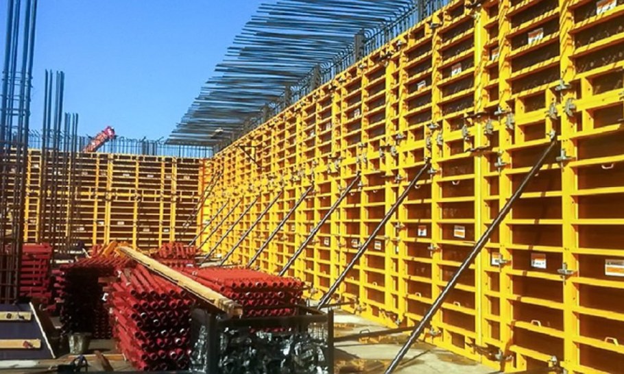 Опалубка щитовая Doka