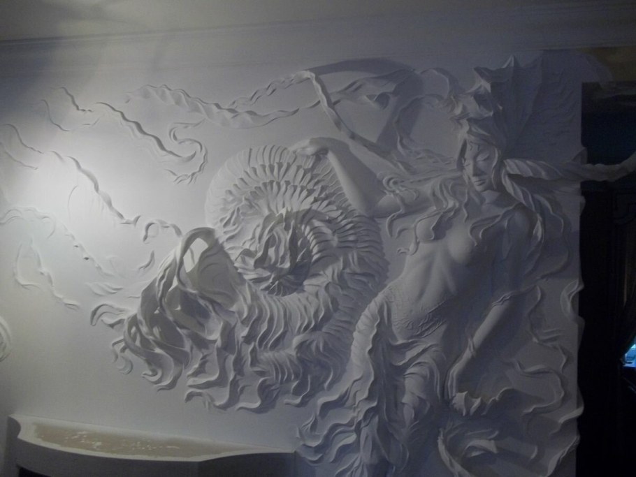 Панно из барельефа