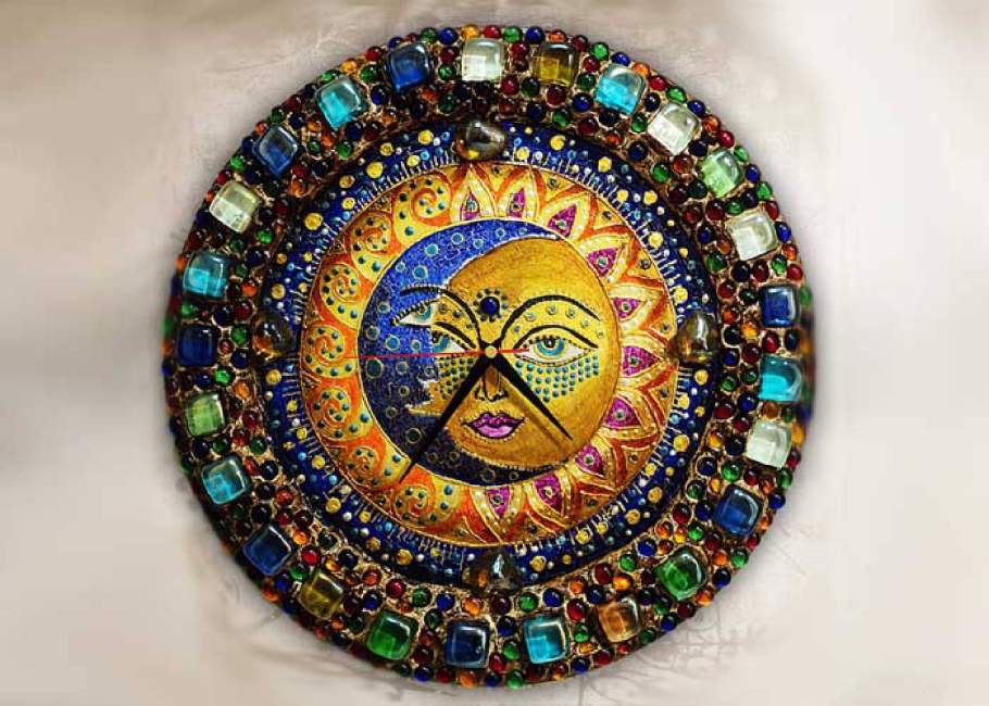 Декоративные металлические тарелки на стену