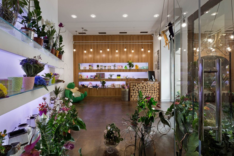 Цветочный магазин внутри