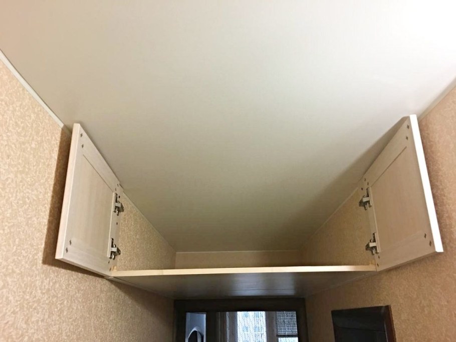 Двери для антресоли