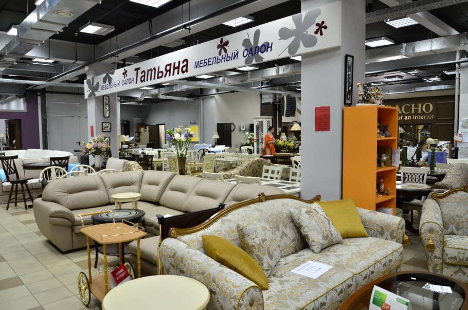 Мебельный магазин в Столбищах