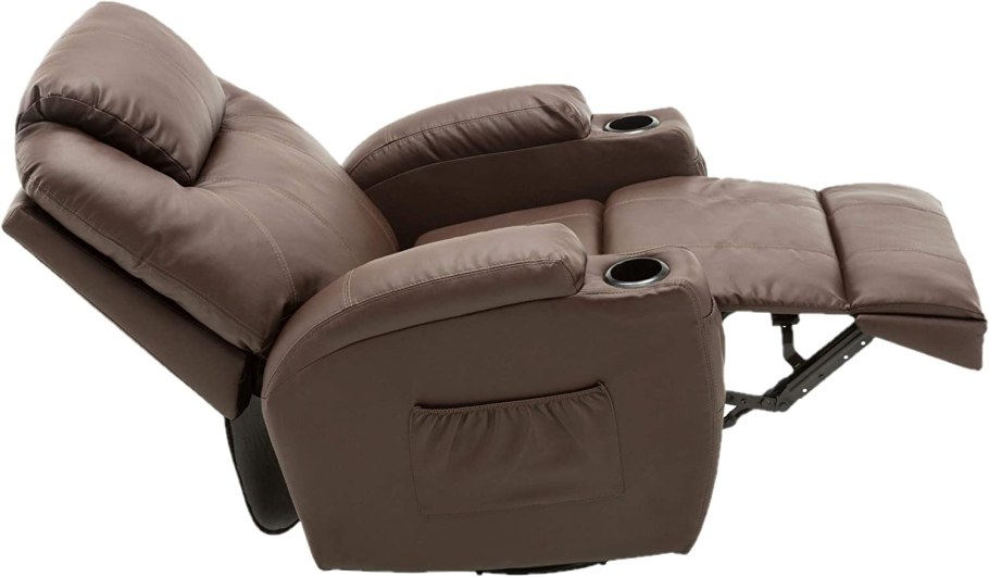 Кожаный диван с подставкой для ног