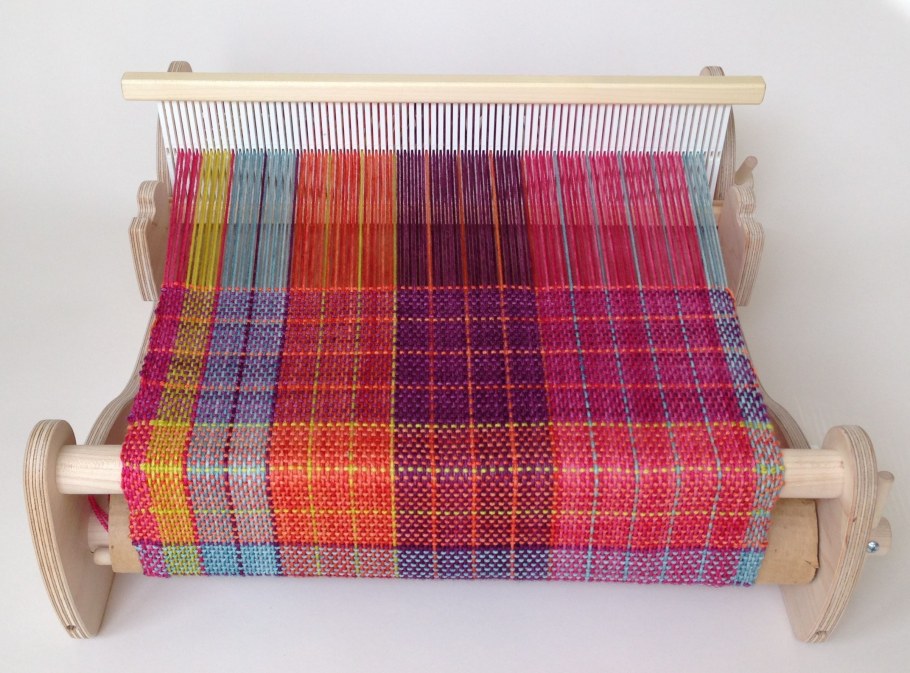 Гладьевое Ткачество