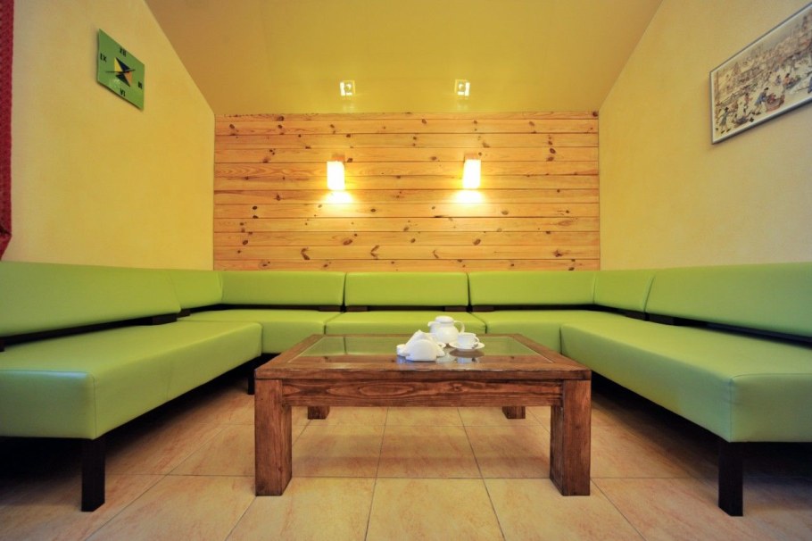 Диван в комнату отдыха