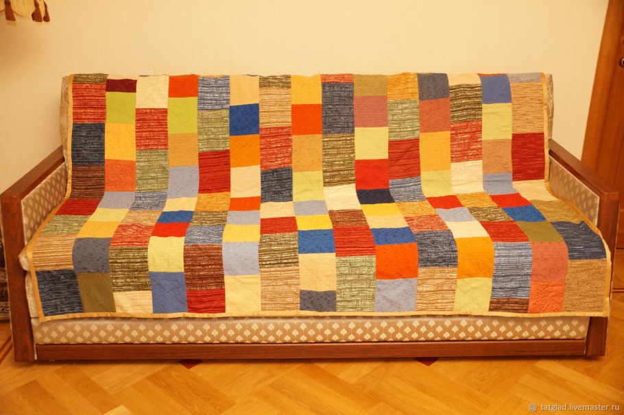 Пуф в стиле пэчворк