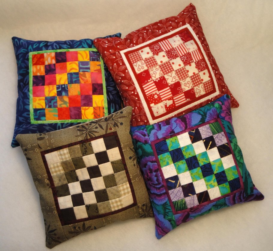 Подушки в стиле пэчворк