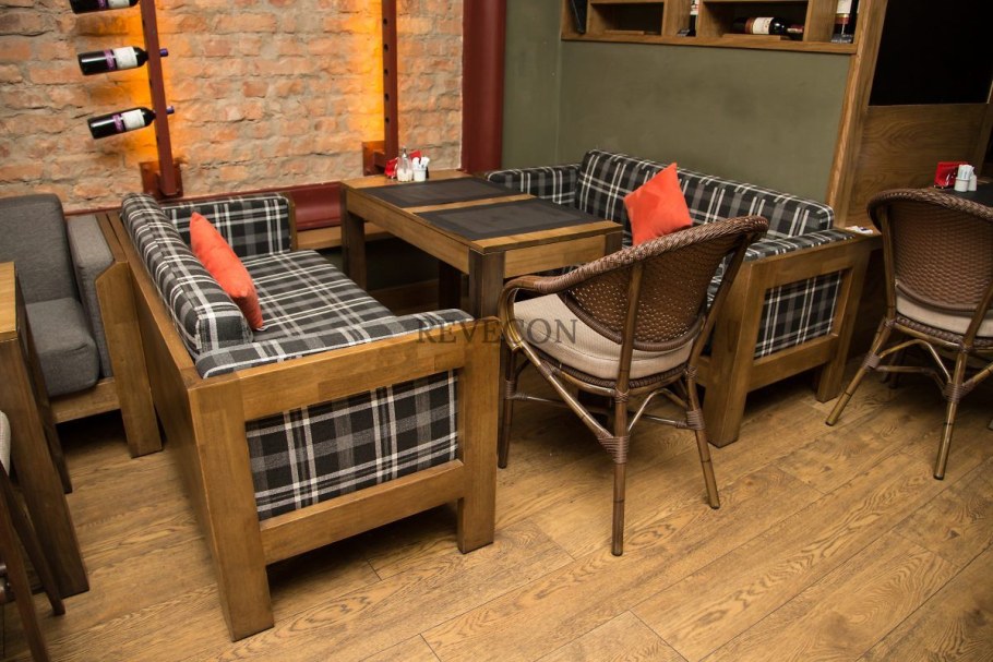 Диванчики для кафе в стиле лофт