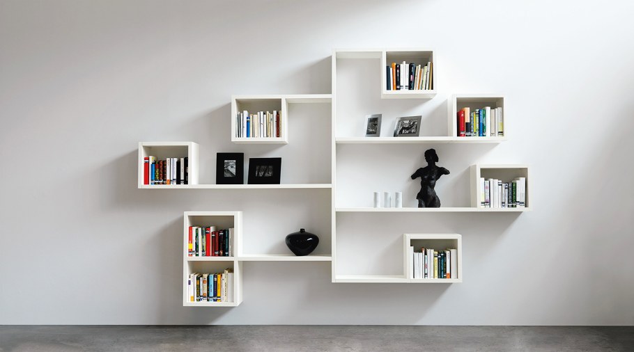 Книжные полки на стену
