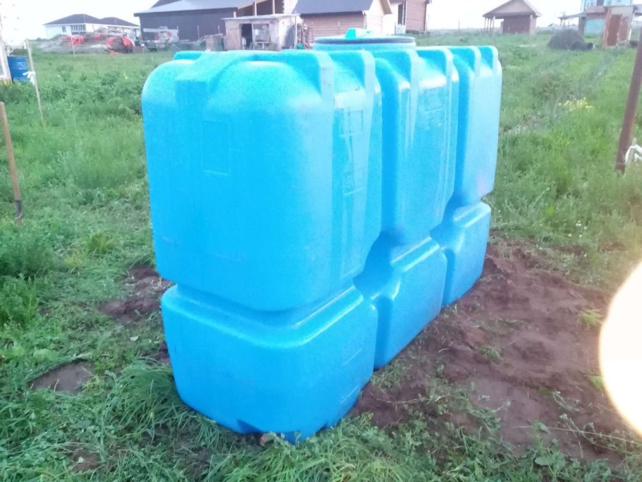 Анион емкость для воды 2000л