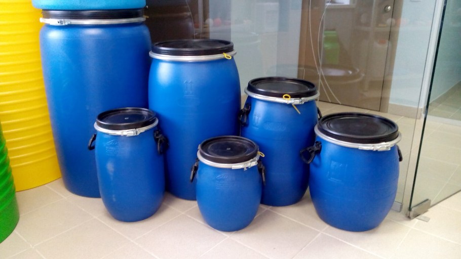 Бочка пласт 127л