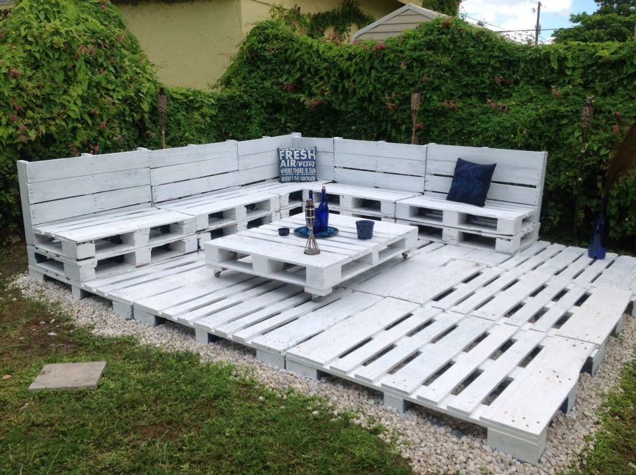 Мебель из деревянных поддонов