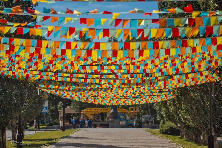 Украшение города к празднику