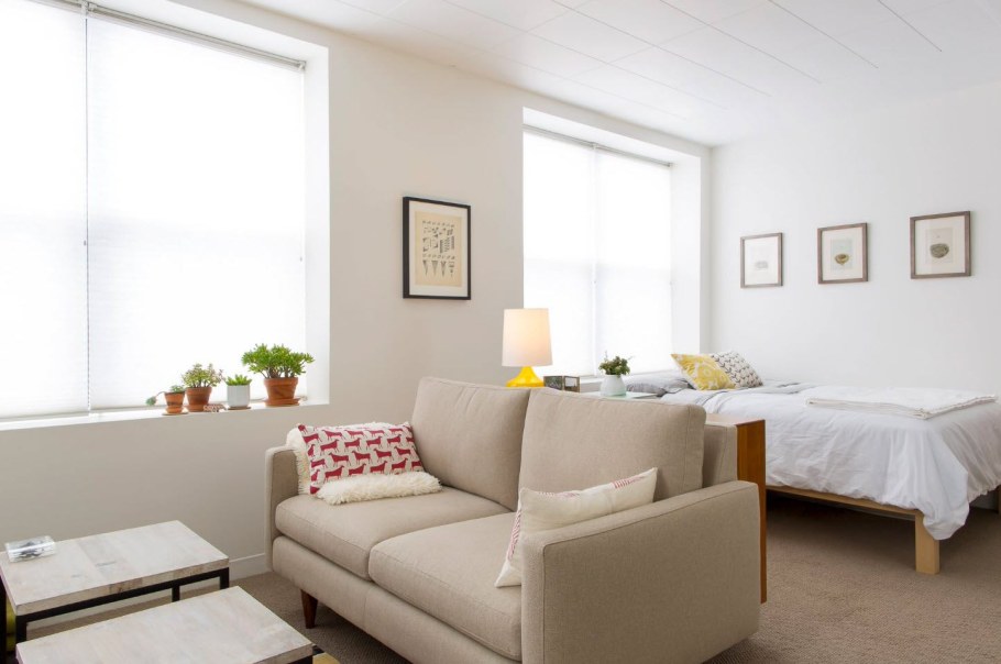 Двух спальни диван