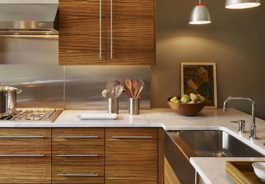 Металлический фартук для кухни