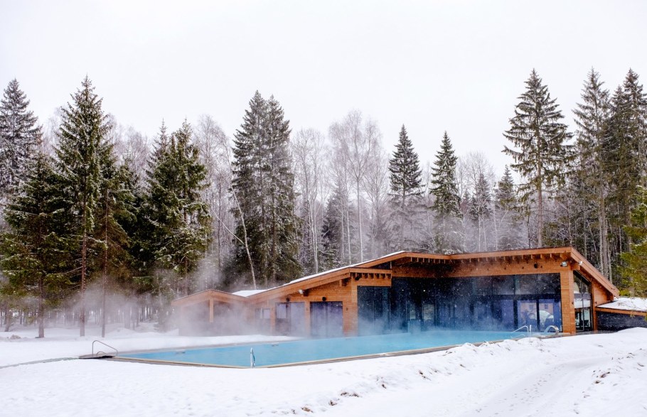 Загородный отель лес арт Резорт