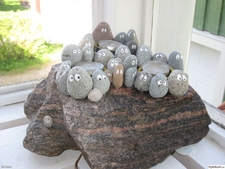 Фигурки из камня