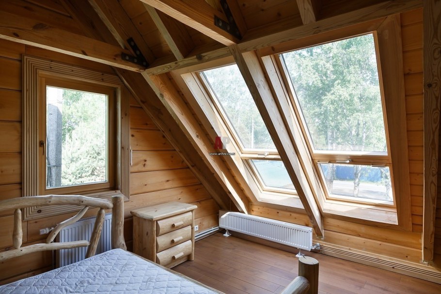 Велюкс мансардные в деревянном доме