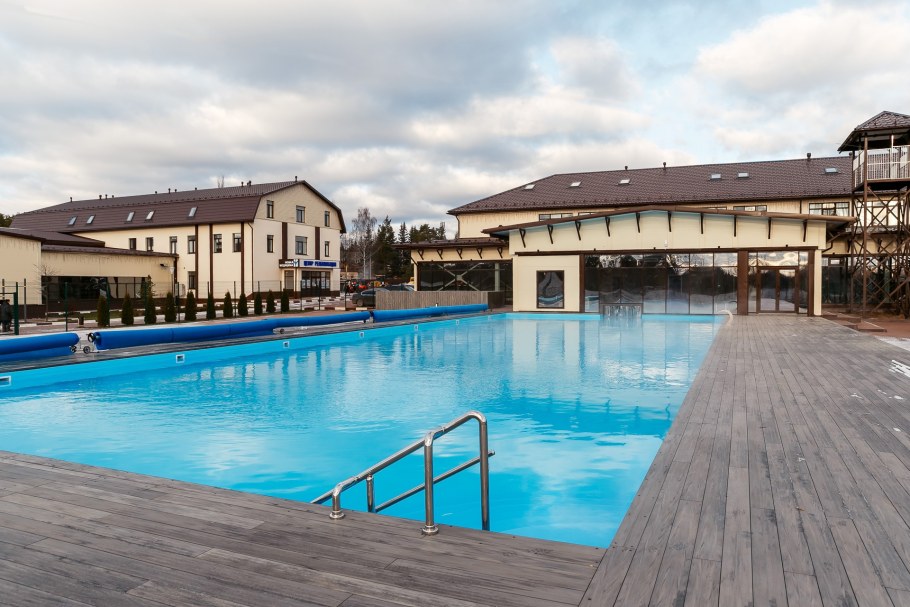 Тау бассейн Саратов