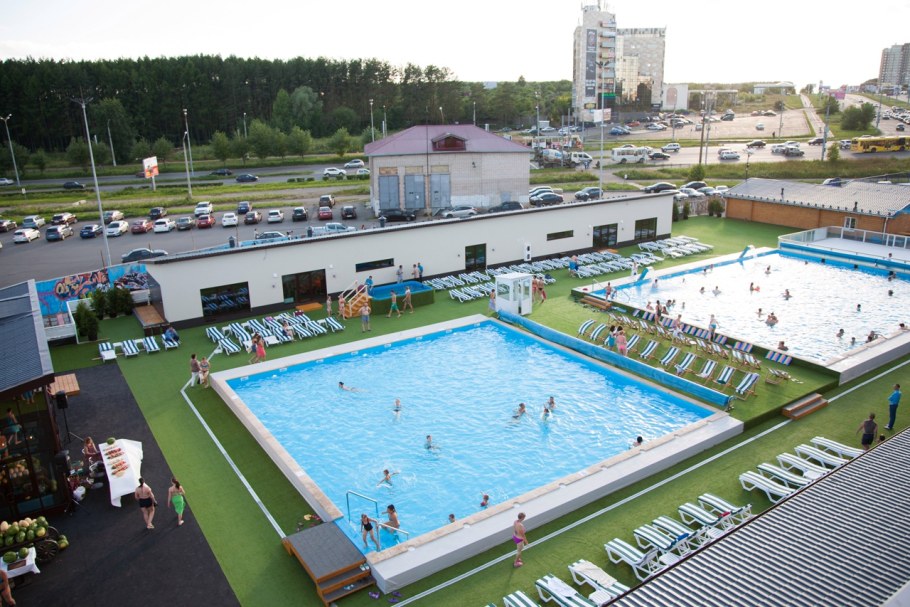 Бассейн отель