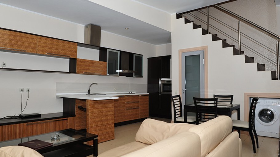 Двухуровневая квартира студия в Корее