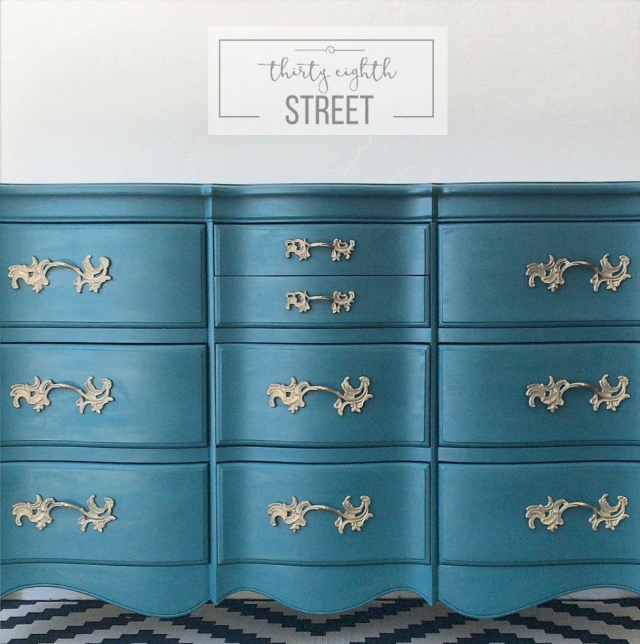 Комод эмаль крашенный