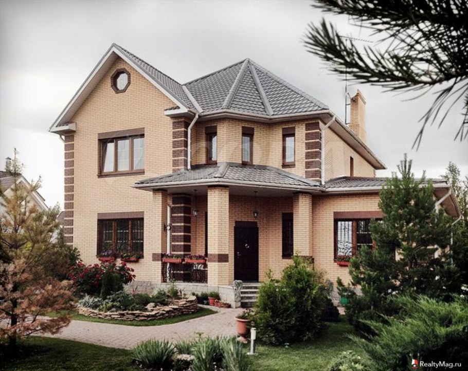 Коттедж из кирпича