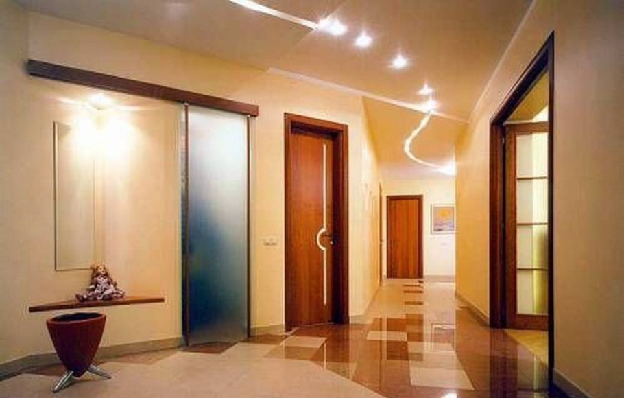 Евроремонт в квартире двери