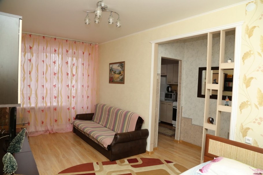 Двухкомнатная со смежными комнатами