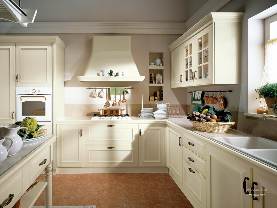 Кухня светлая современная