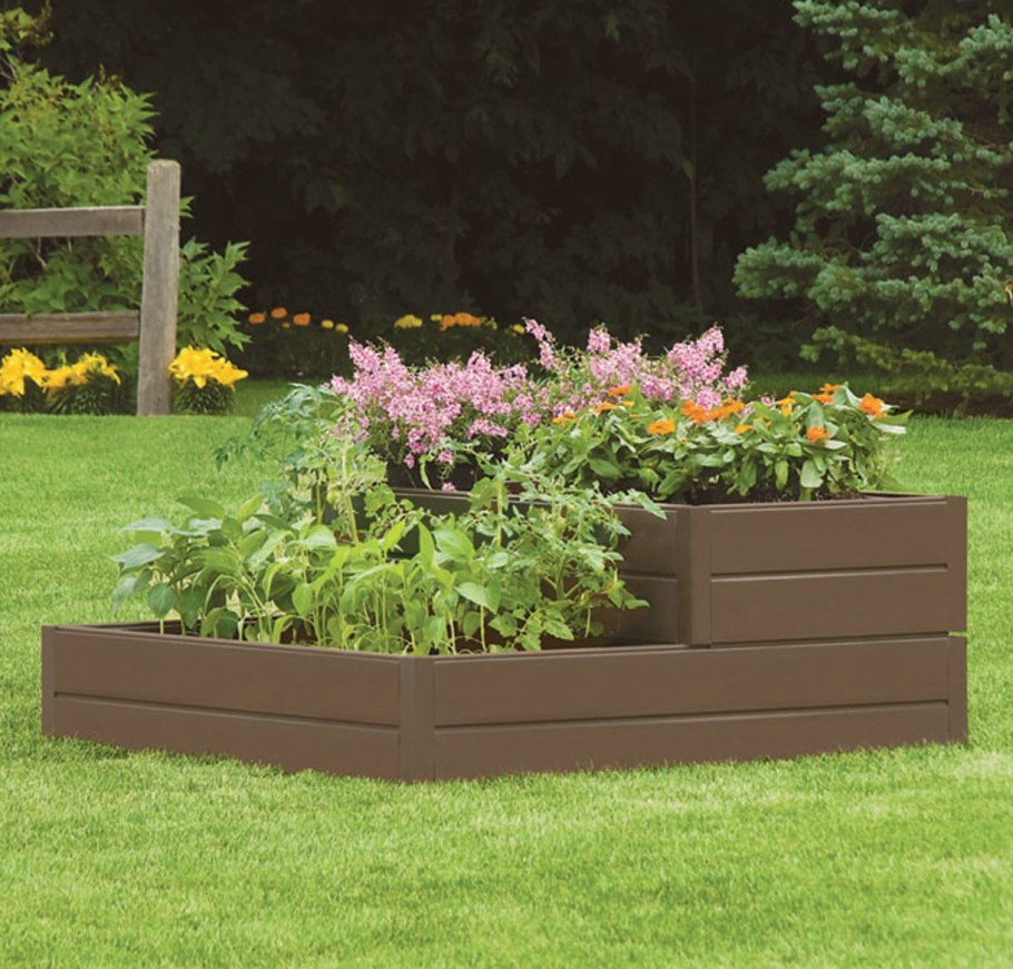 Клумба трехъярусная Альпийская горка