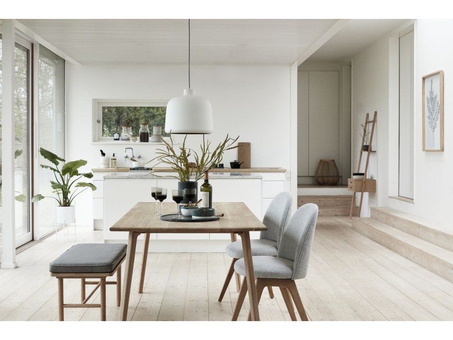 Стол Сканди в интерьере