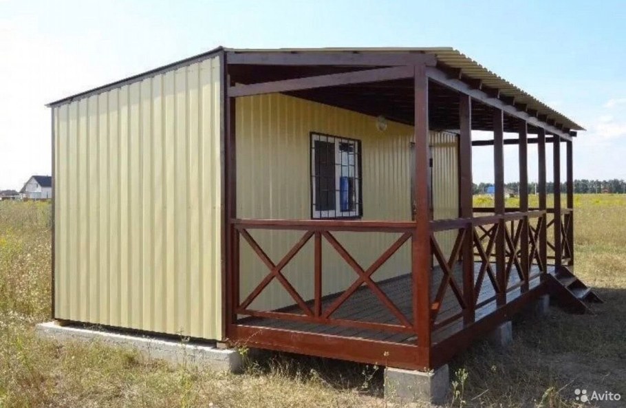 Бытовка с верандой 2,3м * 5,8м, утепленная